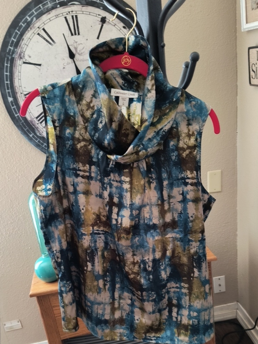 Sleeveless Blouse